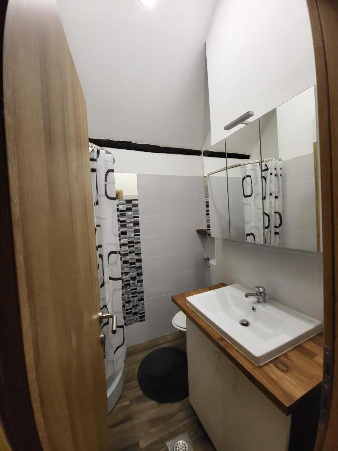 Apartman Buzanova Apartment Zagreb Bagian luar foto