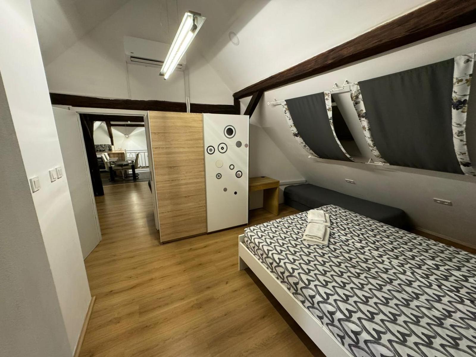 Apartman Buzanova Apartment Zagreb Bagian luar foto